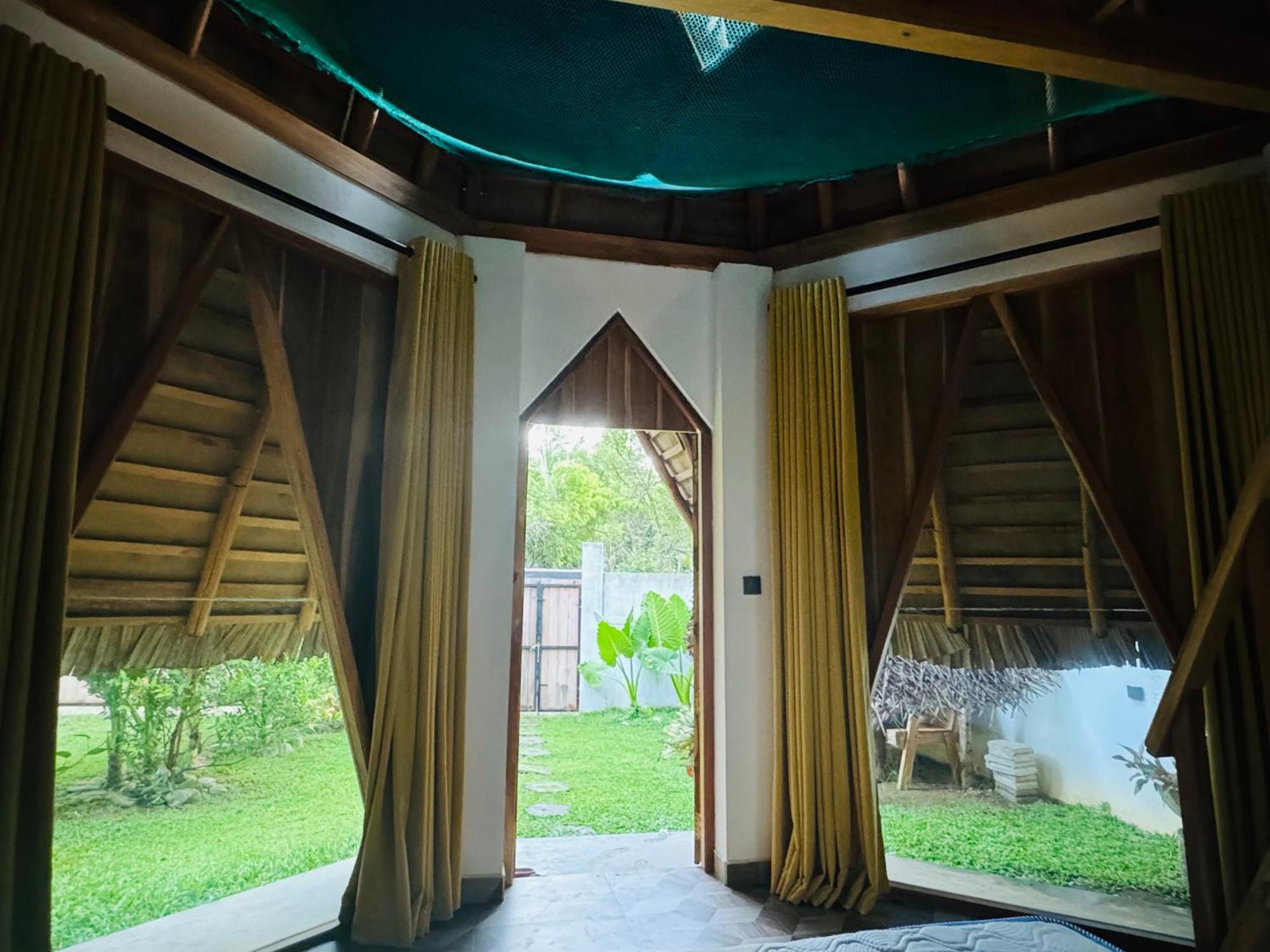 Turtle Wood Cabin Tangalle Ngoại thất bức ảnh